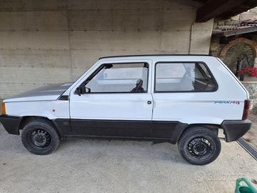 Fiat panda young sport 750