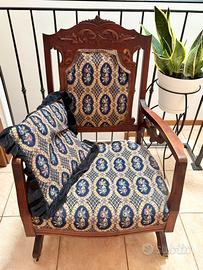 Poltrona a dondolo d’epoca antica