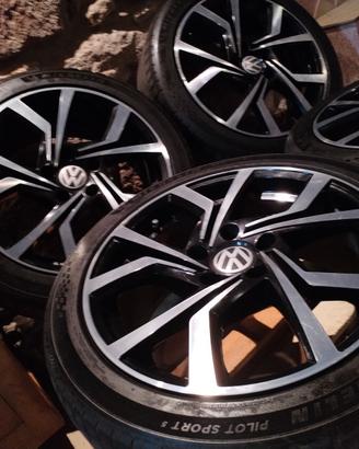 Cerchi Brescia 17 " (5x112) gommati Michelin 