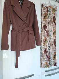 completo con pantalone 