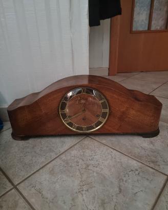 Orologio pendeluhr da tavolo o da camino