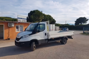 Iveco Daily 35C16 - 2023 - 20.000 km cassone fisso