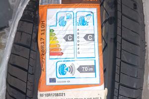 2 gomme nuove 245/70 r17