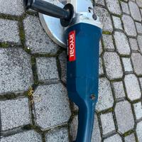 Smerigliatrice angolare