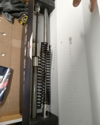 Cartucce forcella originali Yamaha Tracer 900 2018