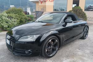 Audi TT Roadster 2.0 TFSI quattro S tronic Advance