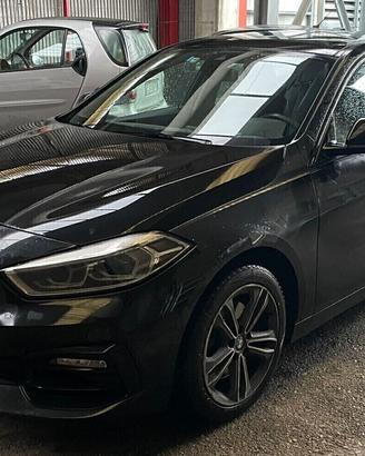 BMW 118i 140Cv. SPORT AUTOMATICA