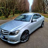 Mercedes-benz C 200 Coupé Avantgarde
