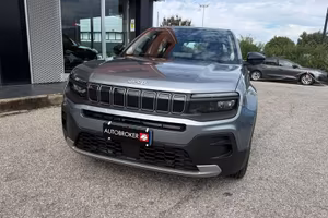 Jeep Avenger 1.2 turbo e-hybrid mhev Altitude...