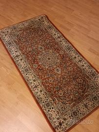 tappeto orientale in kashmire