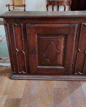Credenza antica del '700
