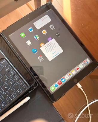 Ipad 7th + tastiera + penna
