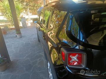 Jeep Renegade 1.3 turbo GPL