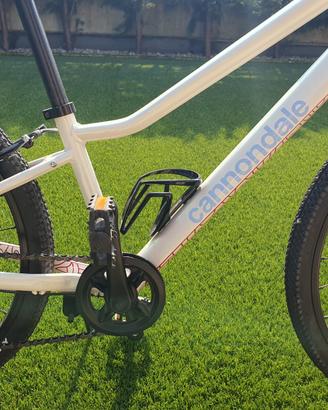 Bicicletta Cannondale kids Quick 24