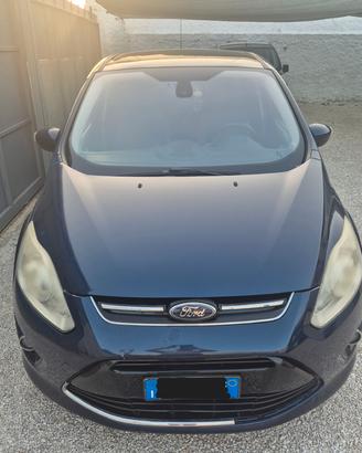 Ford C-Max Titanium