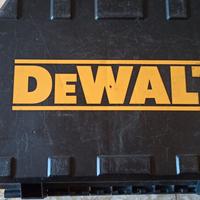 DeWALT