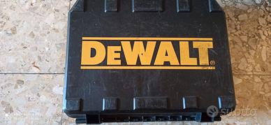 DeWALT