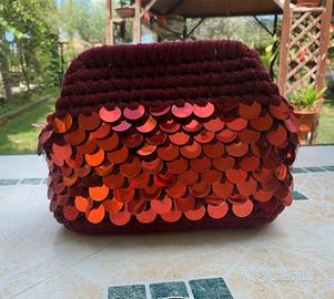 Borsa clutch con paillettes