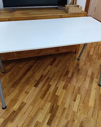 Scrivania Ikea bianca