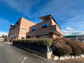 Trilocale arredato con cantina e posto auto