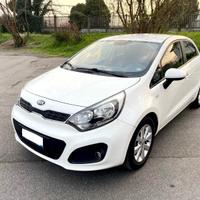 Kia Rio 1.2 CVVT 5p. EX per Neopatentati 2014