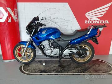 Honda CB 500 F
