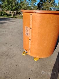 2 Contenitori  800 litri