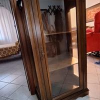 Vetrina in arte povera