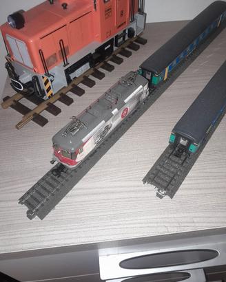 Trenino Maerklin scala H0 set completo digitale 
