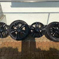 Cerchi lega neri 5 fori per Mini countryman e BMW.