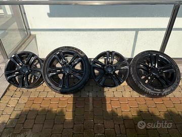 Cerchi lega neri 5 fori per Mini countryman e BMW.