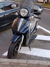 Piaggio Beverly 300