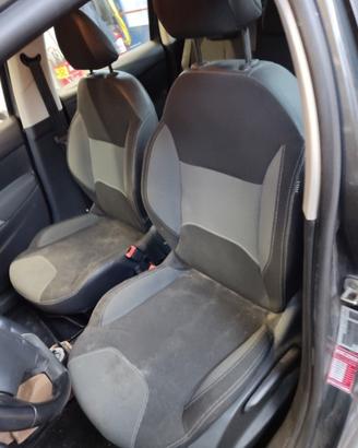 Sedile anteriore sx CITROEN C3 del 2012