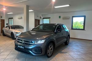 Volkswagen T-Roc 1.0 TSI R-Line +TECH PACK