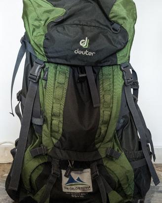 Zaino da trekking Deuter mod. Air Contact 65+10