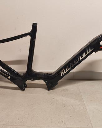 telaio in carbonio e-bike 