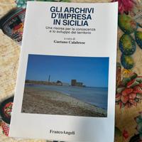 Libri di archivistica e gestione documentale