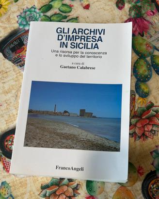 Libri di archivistica e gestione documentale