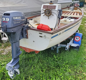 Barca, Motore Yamaha 9.9 cv e ormeggio