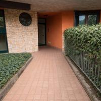 BILOCALE arredato vendita diretta con box