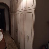 Vecchio armadio stile veneziano