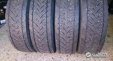 4 gomme usate autocarro 315 80 22.5 good year