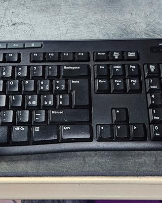Kit Mouse Tastiera Logitech MK270