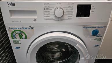 Lavatrice Beko WTX51021W 5 Kg 1000 giri