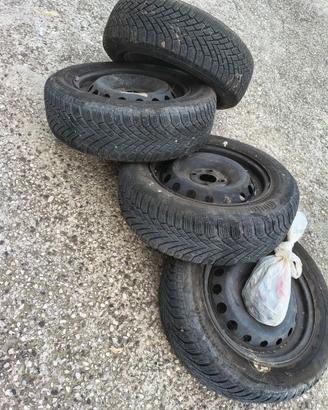 Cerchi ruote Renault clio