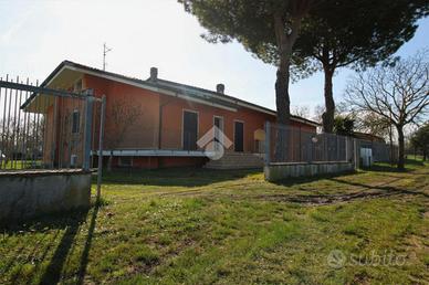 VILLA SINGOLA A RIMINI