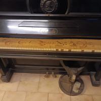 Pianoforte verticale antico nero marca Roeseler