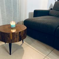 Tavolino in legno di olmo