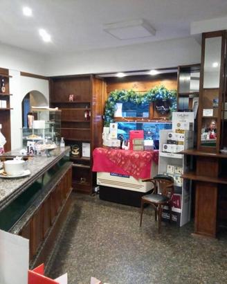 Attività / Licenza di 85 m² a Alessandria