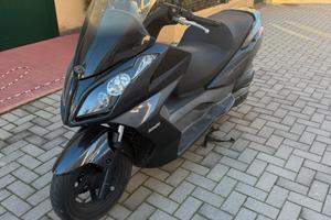 Scooter Kymco Downtown 125 2013